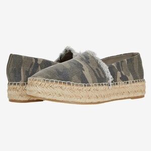 Splendid Lilly Slip On Espadrille Flat Shoes in Camo - NWT